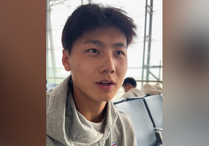 為何半場過后不久被換下？毛偉杰：兩條腿特別緊，李導怕我受傷