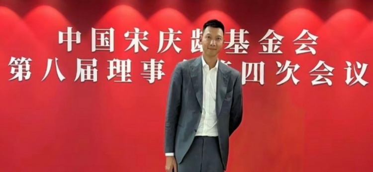 時隔5個月首次公開露面！大河報：易建聯(lián)關(guān)聯(lián)公司成被執(zhí)行人