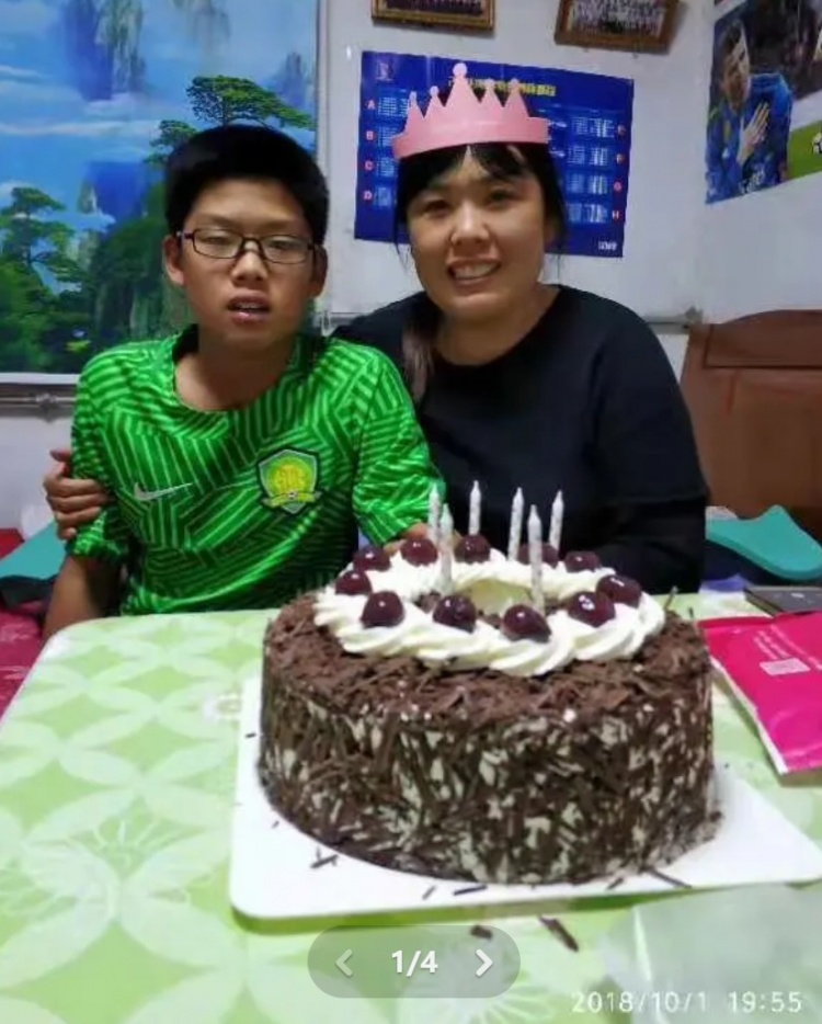 郭嘉璇母親曬照悼念兒子：璇兒生日快樂，希望天堂幸福